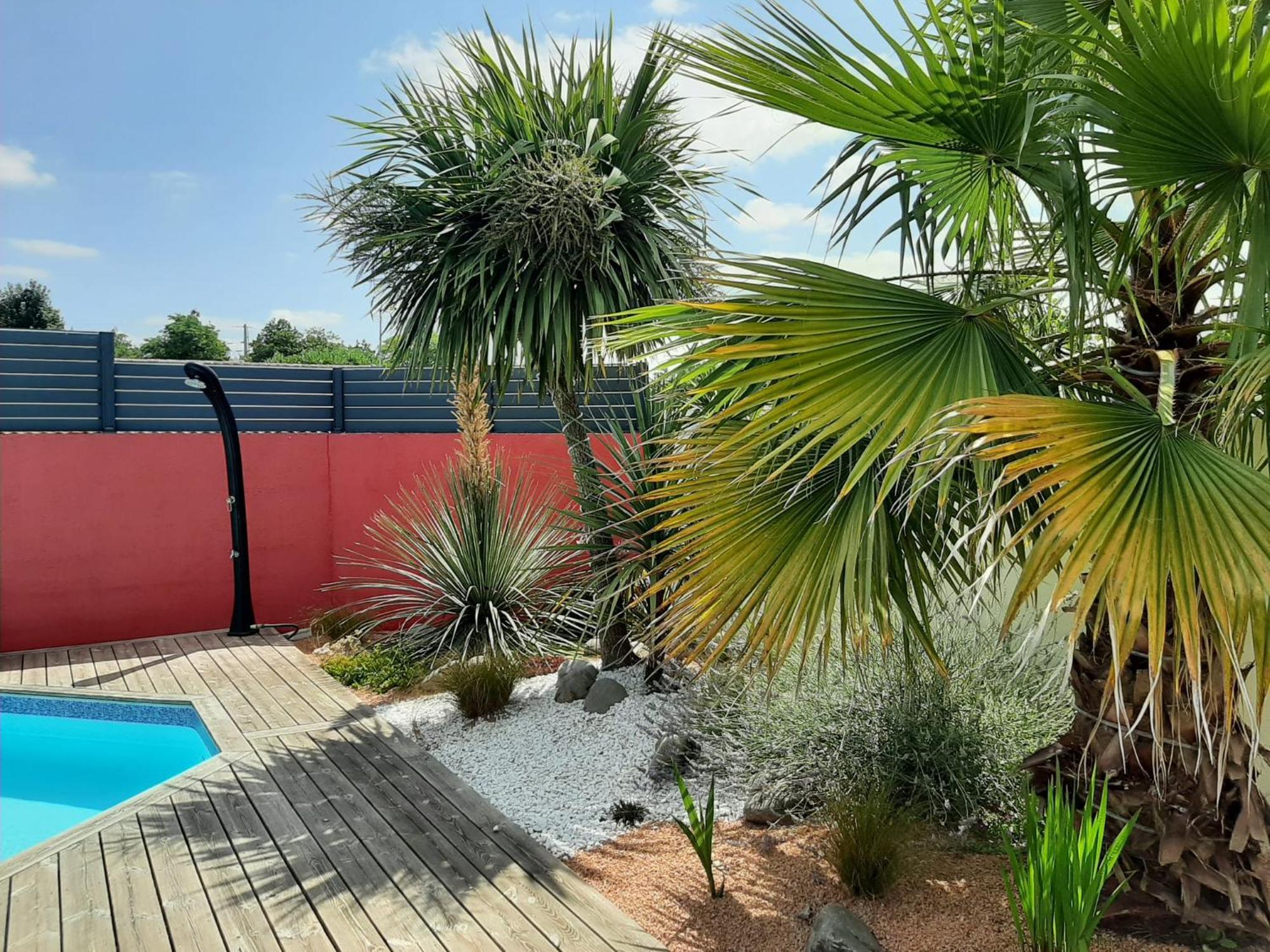 Studio Independant Chez L'Habitant Avec Piscine Et Cuisine Exterieures Ла Рошел Екстериор снимка